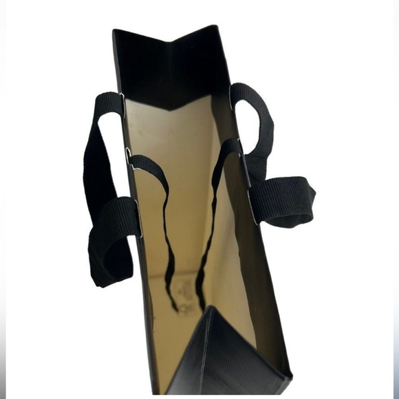 GUCCI Authentic White & Black Shopping Bag - Picture 3 of 5